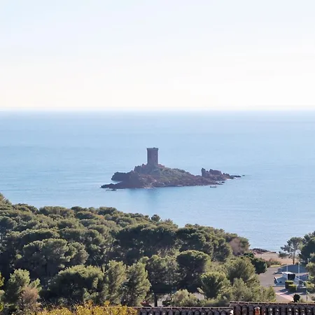 Agay Cap Esterel Village G1 - T2 Large Jardin - Ref: 55la Appartement *